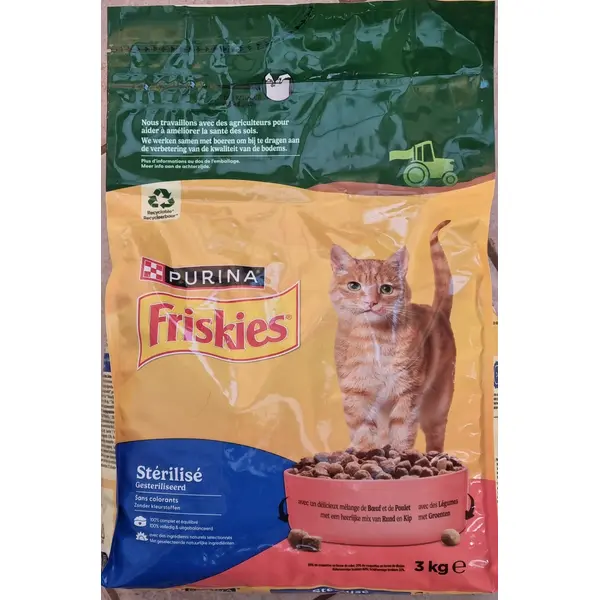 Friskies Ração Gato Vaca e Frango 3 kg